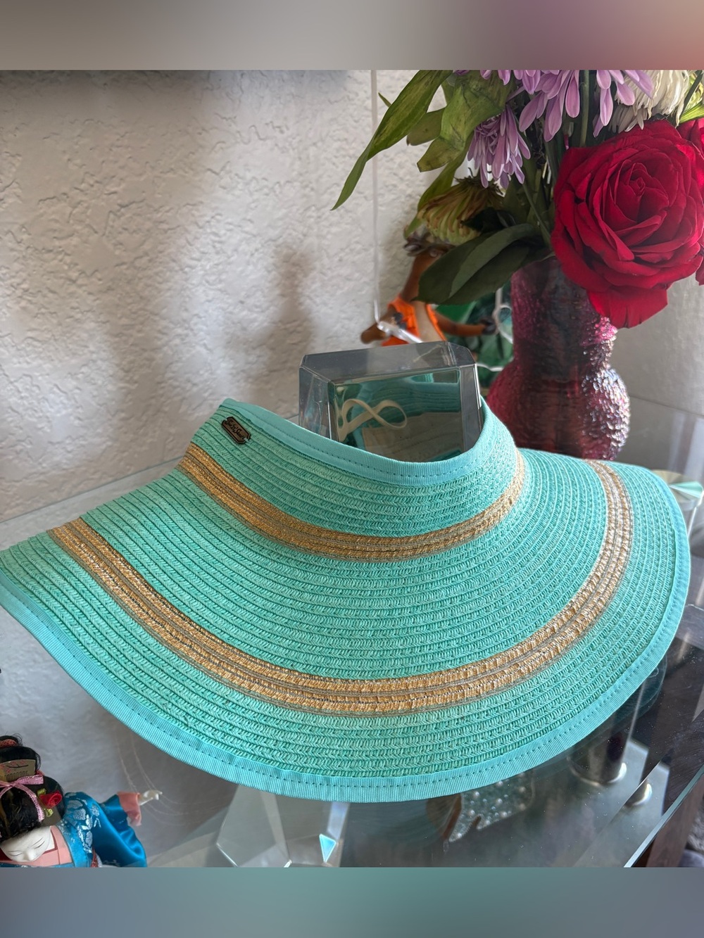 Seafoam Wide-Brim Sun Visor with Gold Stripe Accents Ajustable